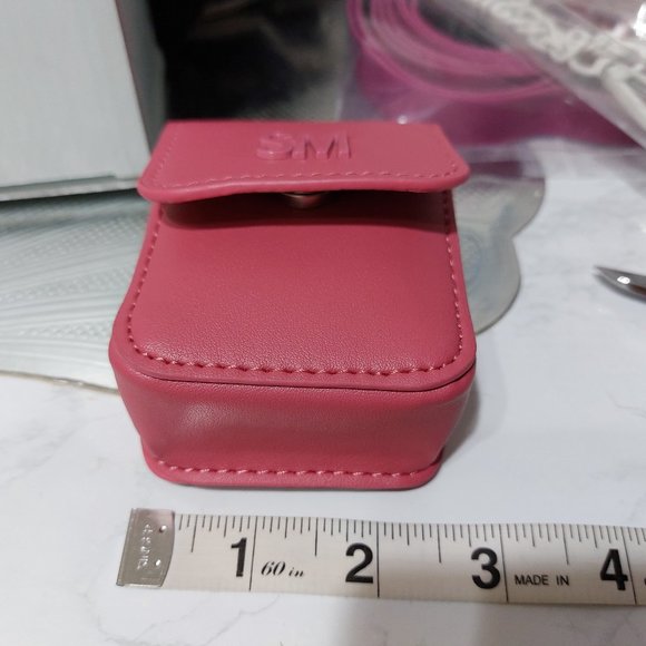 Steve Madden Handbag Keychain Mini Clip On Bag Accessory Pretty Pink - Picture 5 of 6